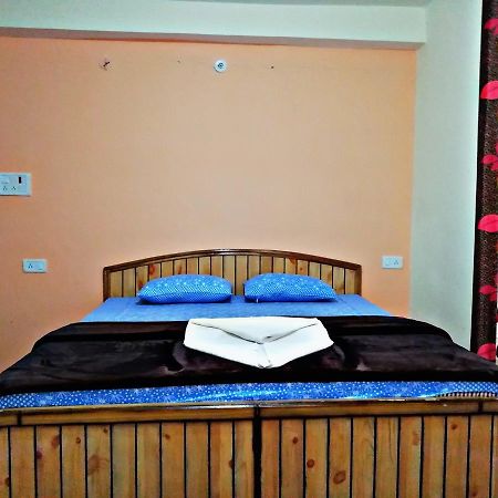 Kunga Hotel And Restaurant 마날리 외부 사진